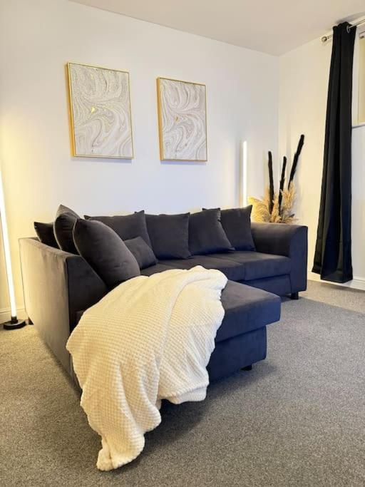 Luxury Cozy 3 Bed Apartment 5Mins From City - Free Parking! Nottingham Exterior photo